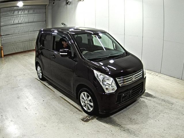 2273 Suzuki Wagon r MH34S 2014 г. (LAA Okayama)